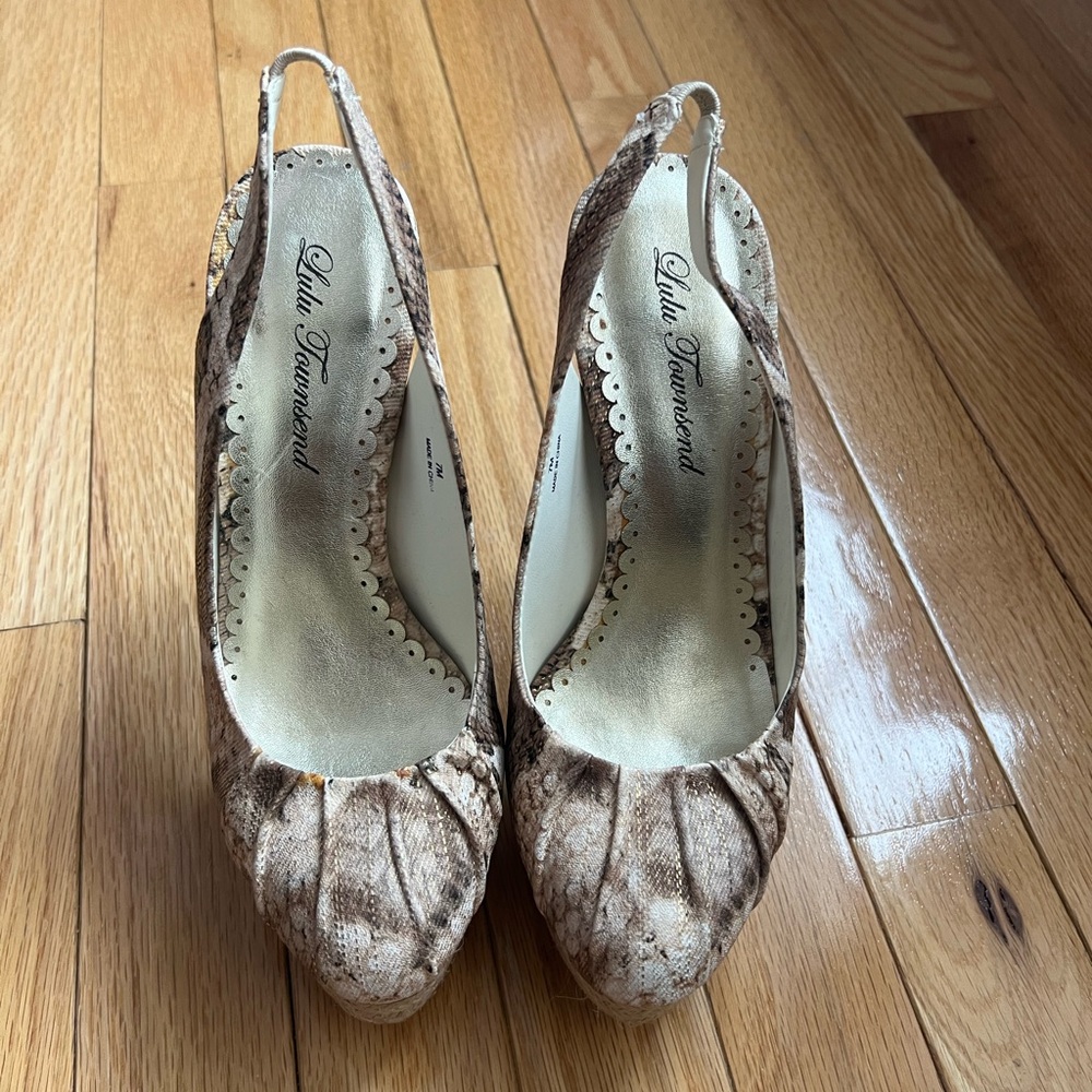 Snakeskin Brown Textured Slingback Peep-Toe Heels